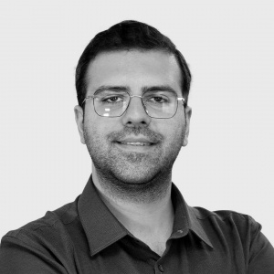 سینا رضانواز