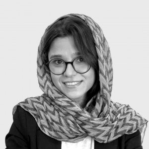 رها عمادی